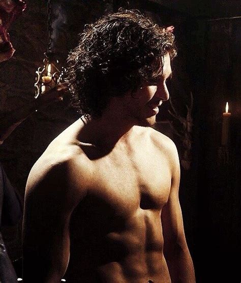 Wanted Kit Harington Game Of Thrones Perfect People