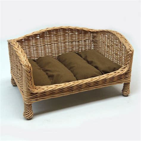 Luxury Wicker And Rattan Dog Bed On Legs Free Uk Delivery Fernies