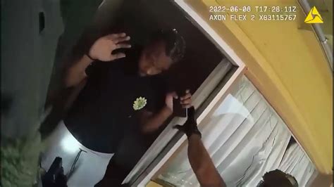 Police Bodycam Video Shows Tense Arrest Of Suspected Killer Wsvn
