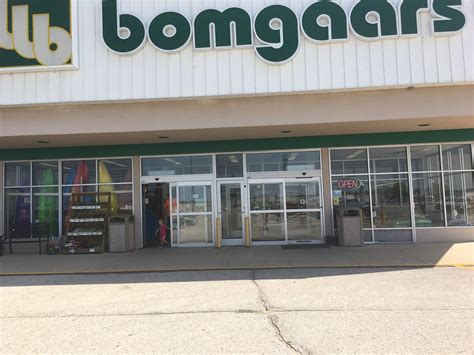 Bomgaars Former Kmart Spencer Iowa Kmart 7603 Opened In Flickr