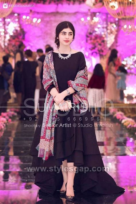 Latest abaya style and designs in pakistan 2021 styleglow com. Latest Black Color Dresses Combination Asian Trends 2020 ...