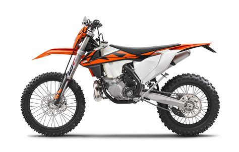 Nice bike for the money. Here Is KTM's Fuel Injected Two-Stroke Motorcycle ...