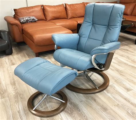 If your chair doesn't have removable covers, you can try cleaning the stain with a damp cloth. Stressless Mayfair Paloma Sparrow Blue Leather Recliner ...