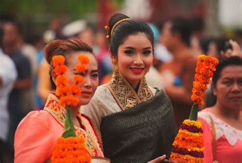 12 Epic New Years Traditions In Asia Sonasia Holiday