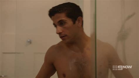 Auscaps Firass Dirani Shirtless In House Husbands Episode