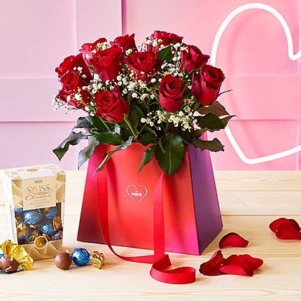 Come shop with me at aldi, tesco and marks & spencer (m&s) uk supermarket for valentine's day 2021 gift hunting. Gifts, Flowers & Hampers | Marks & Spencer