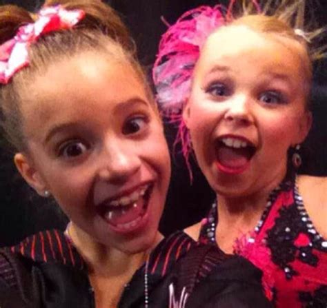 Mackenzie And Jojo From Audc Dance Moms Funny Dance Moms Mackenzie Dance Moms Girls