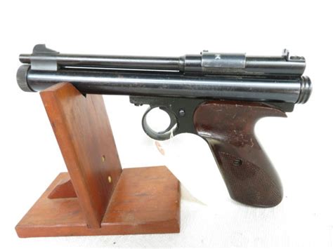 Crosman Model 150 Co2 Pellet Pistol Shooting Set With Bell