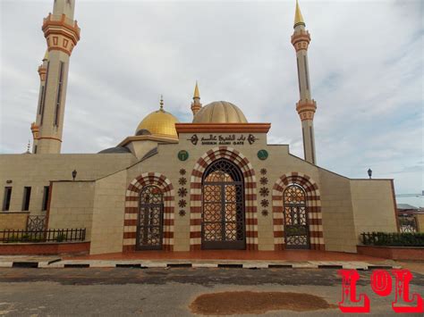 Wonders Of Ilorin Central Mosque Of Ilorin Labyrinths Of Lahrah