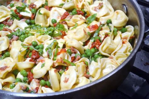 Tortellini With Peas And Prosciutto Food Fanatic