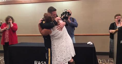 Military Son Surprises Mom At Her Graduation Soldier Surprises Graduation Army Sergeant