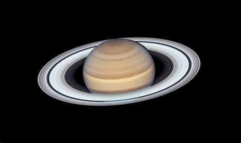 Hubble Captures A New Image Of Saturn Bbc Sky At Night Magazine