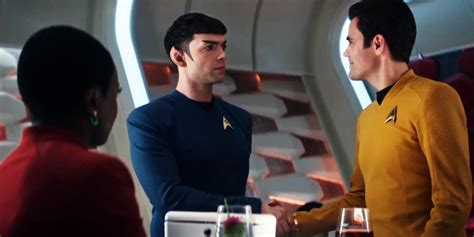 Kirk And Uhuras First Meeting In Star Trek Canon Is Even Better Than We
