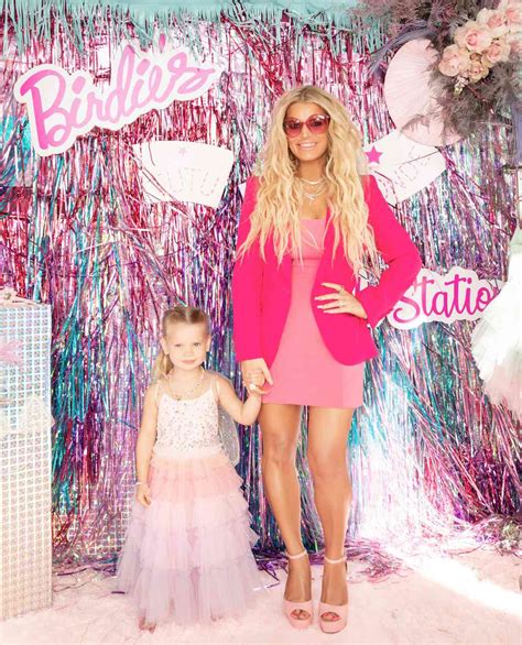 Jessica Simpson Channels Barbie At Daughter Birdies Birthday Party