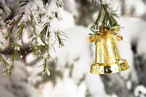 Christmas Bells Traditions Meaning And Melodic History Lovetoknow
