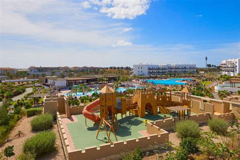 Meli Dunas Beach Resort Spa