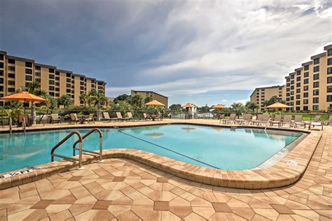 Beachfront Sarasota Resort Condo Siesta Key View Evolve