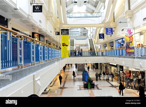 The County Mall Shopping Centre In Crawley West Sussex Uk Stock Photo