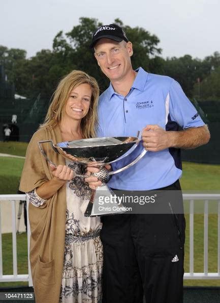 Jim Furyk Poses With His Wife Tabitha And The Fedex Cup After Winning News Photo Getty Images