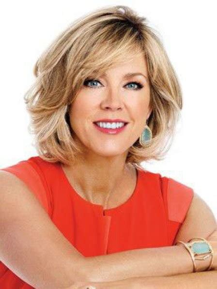 Deborah Norville Short Blonde Synthetic Hair Blonde Wig