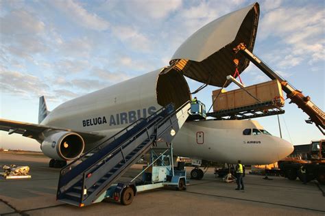 It received the official name of super transporter early on; Airbus Beluga Inside