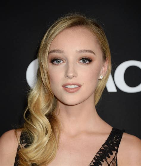 Phoebe dynevor with lanson champagne at the championships, wimbledon ,on july 03, 2021 in london, england. Phoebe Dynevor At Crackle's 'Snatch' Screening in Los Angeles - Celebzz - Celebzz