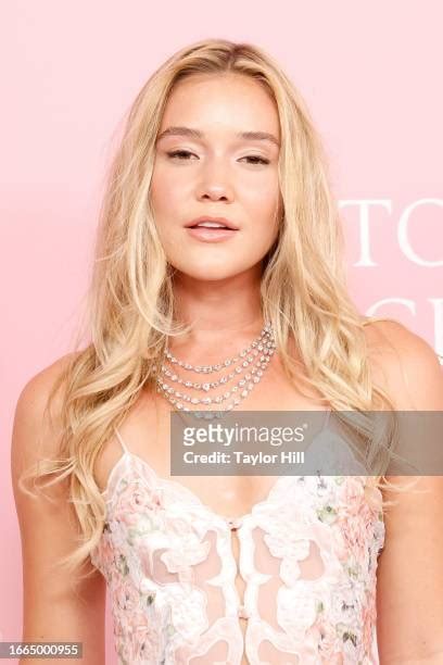 Olivia Ponton Photos And Premium High Res Pictures Getty Images