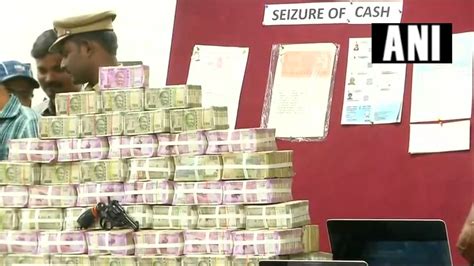 Over 7 Crore Unaccounted Cash Seized In Hyderabad 7 Held Kalingatv