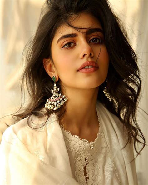 15 Beautiful Photos Of Sanjana Sanghi Dil Bechara Actress Wiki Bio Films Photoshoots