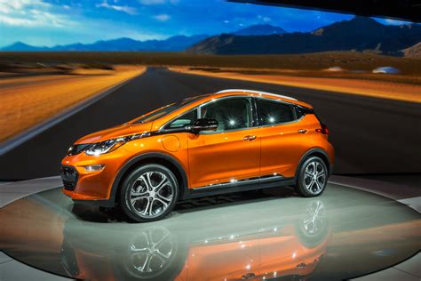 Essential Things To Know About The 2017 Chevrolet Bolt Electric Car