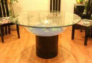 Giant Aquariums: Round Glass Top Aquarium Dining Table