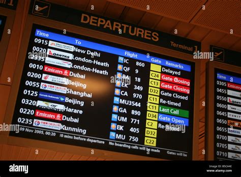 Flight Information Board Screen Changi Airport Sinngapore Fareast Asia