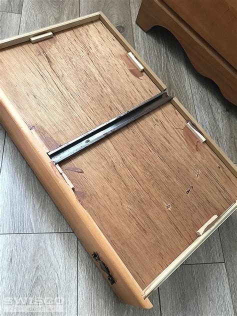 Center Metal Drawer Guide Is Missing