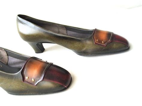 Mod Vintage 60s Olive Green Patent Leather Pumps Burgundy Etsy