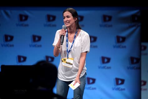 Alli Speed Alli Speed Speaking At The 2014 Vidcon At The A Flickr