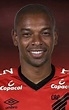 Fernandinho, Fernando Luiz Rosa - Footballer | BDFutbol