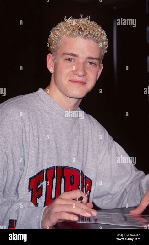 Justin Timberlake 1998 Hi Res Stock Photography And Images Alamy