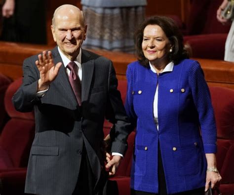 Mormon Leaders Talk Spirituality Not Changes At Conference