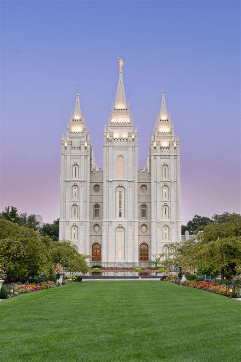 Lds Salt Lake Temple In The Early Morning Looking Across The Lawn