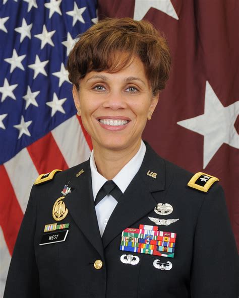 Army Surgeon General Shares Secrets To Successful Leadership Us