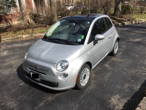 Fiat 500 Pop Silver Auto Sunroof 20600 Miles 1 Owner Like New