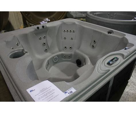 Cal Spas 7 Person Hot Tub Brown Exterior Grey Interior 30 Stainless