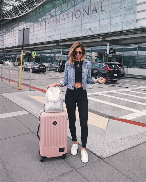 casual airport style fashion travel outfit casual travel outfit airport travel outfits