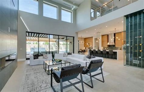 4395000 Luxurious Entertainers Dream Home In Las Vegas Is