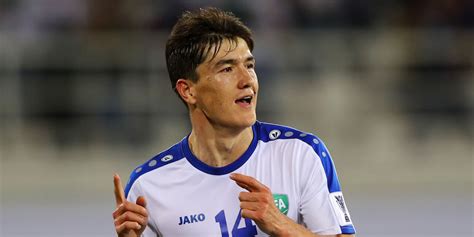 Eldor azamatovič shomurodov (in russo: Eldor Shomurodov, Genoa: perché comprarlo (e perché no) al ...