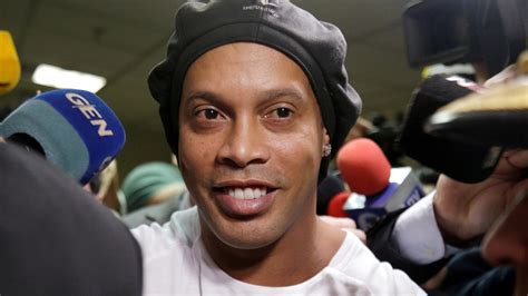 ronaldinho will stay under house arrest in luxury paraguayan hotel after appeal denied amid fake