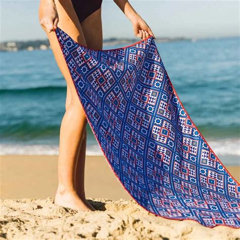 Beach Towel Sand Free Absorbent Quick Dry Qihaitextile