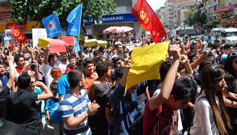 Diyarbakır da Taksim Gezi Parkı Yürüyüşü Haberler