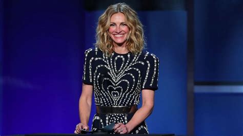 Julia fiona roberts (born october 28, 1967) is an american actress and producer. Julia Roberts, Spike Lee lead 2020 class for Hollywood ...