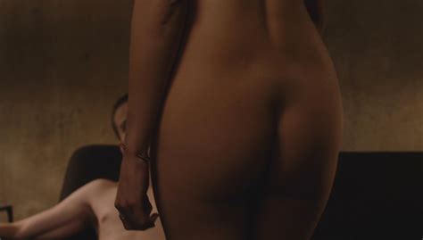 Naked Madeline Zima In Twin Peaks The Return